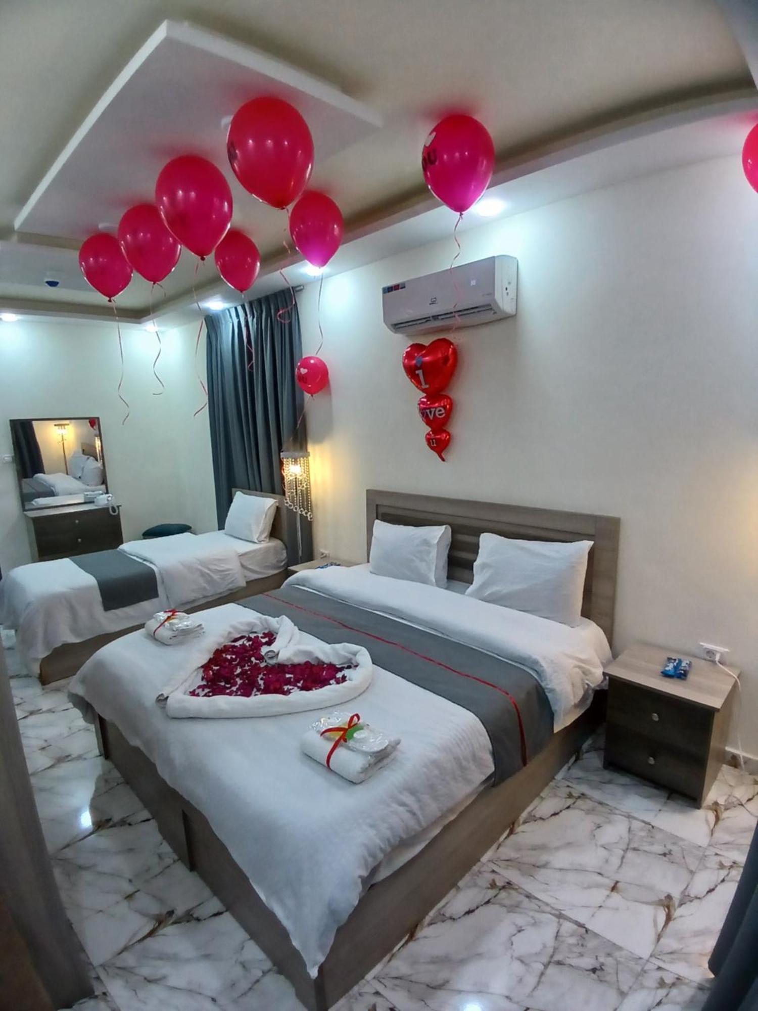 Dream House Hotel จีราช ภายนอก รูปภาพ