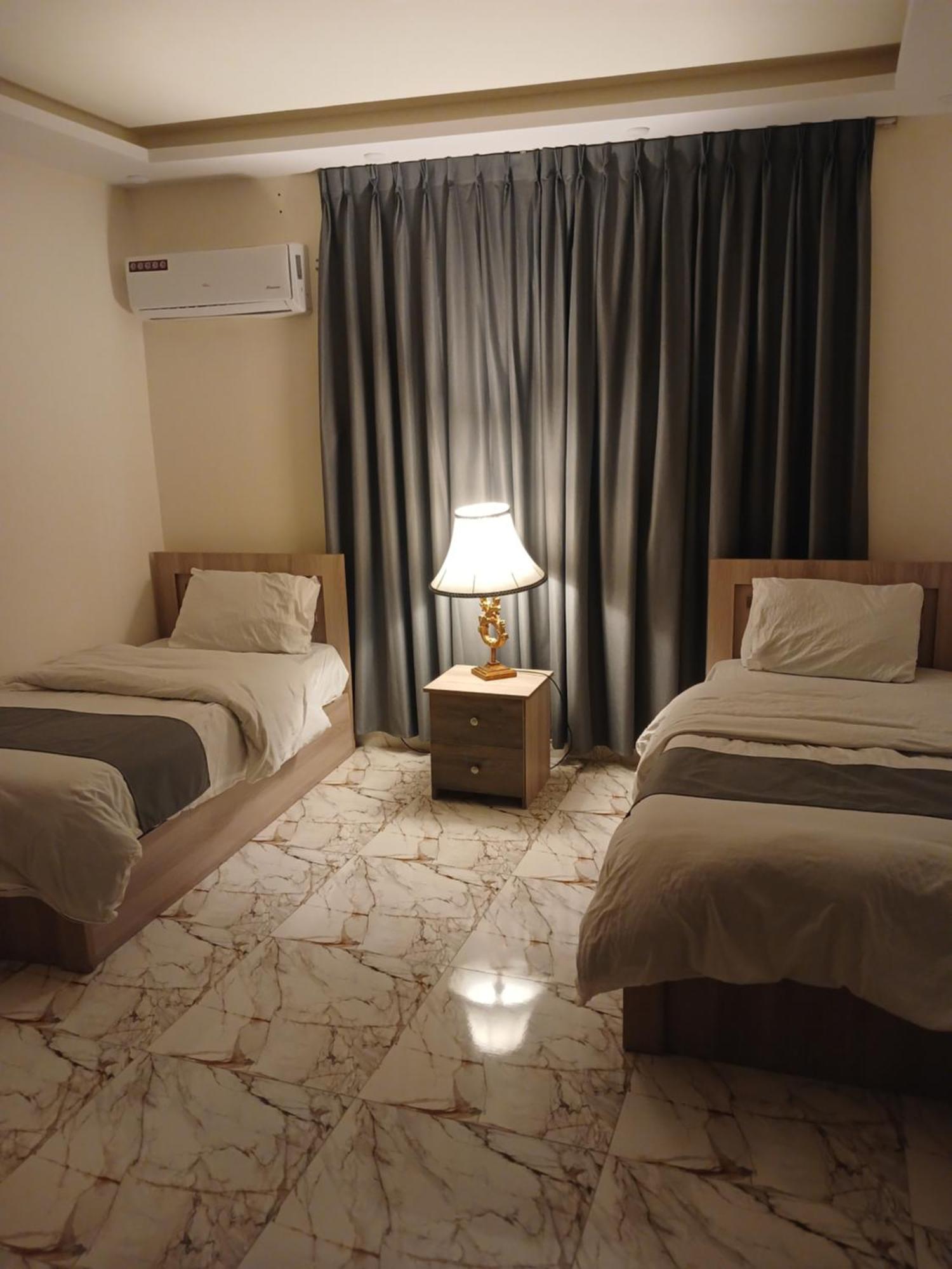 Dream House Hotel จีราช ภายนอก รูปภาพ