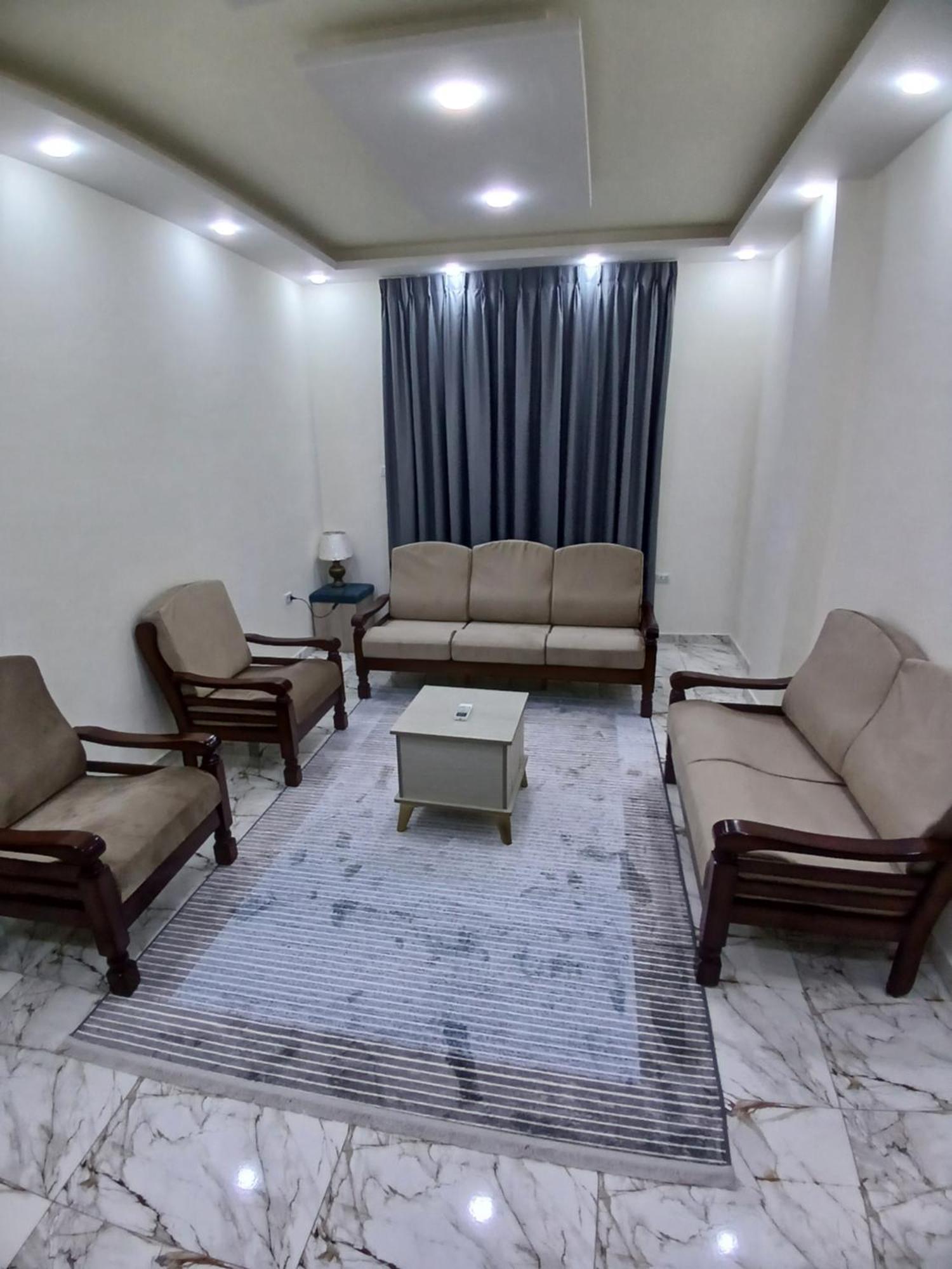 Dream House Hotel จีราช ภายนอก รูปภาพ